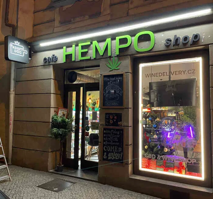 Kratom World - Kamenný Obchod Plzeň